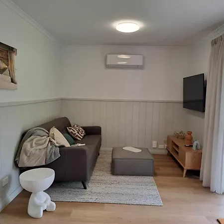 Prom Port Holiday Cottages-Wilsons Prom,Port Welshpool,Whale Watching,Fishing Exterior photo